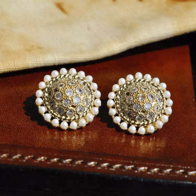 Crown of Hera – Handmade Vintage Pearl and Crystal Earrings – Hera - WonderlandByLilian