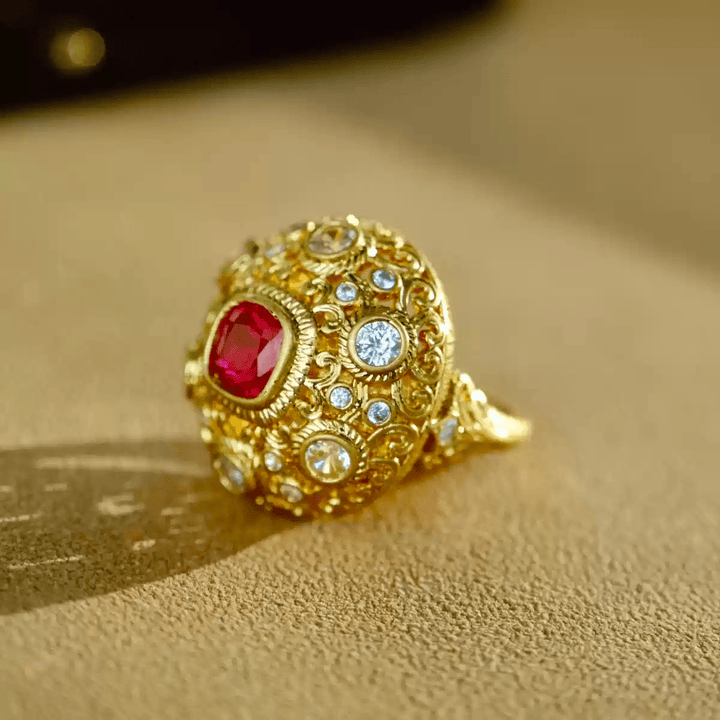 Crown of Scarlet – Vintage Red Gemstone Dome Ring – Game of Thrones - WonderlandByLilian