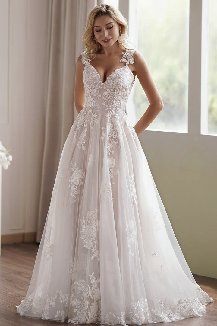 Delicate Shimmering Lace Embroidery A-Line Wedding Gown With Sweetheart Bodice - WonderlandByLilian