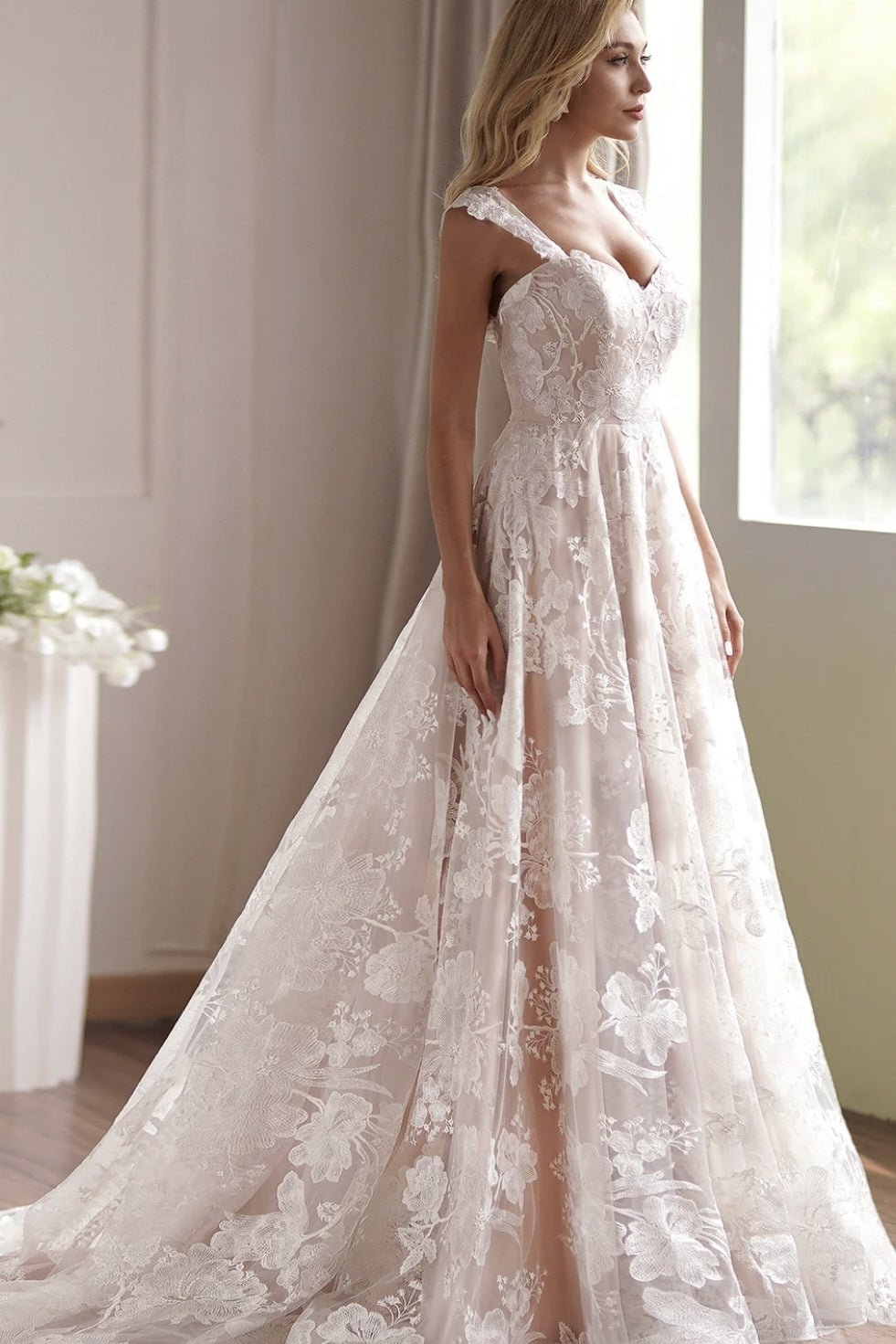 lace embroidery dress Embroidered Black Tulle Dress/ Floral Maxi Elegant Embroidery Lace/ Mother of the Bride Dress Wildflowers Long Embroidered Dress Ball Gown