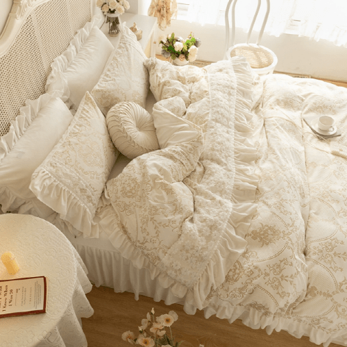 Dreamy Winter Velvet Bedding Set - WonderlandByLilian