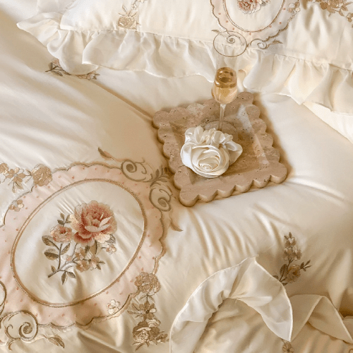 Elegant Blossom Princess Bedding Set - WonderlandByLilian