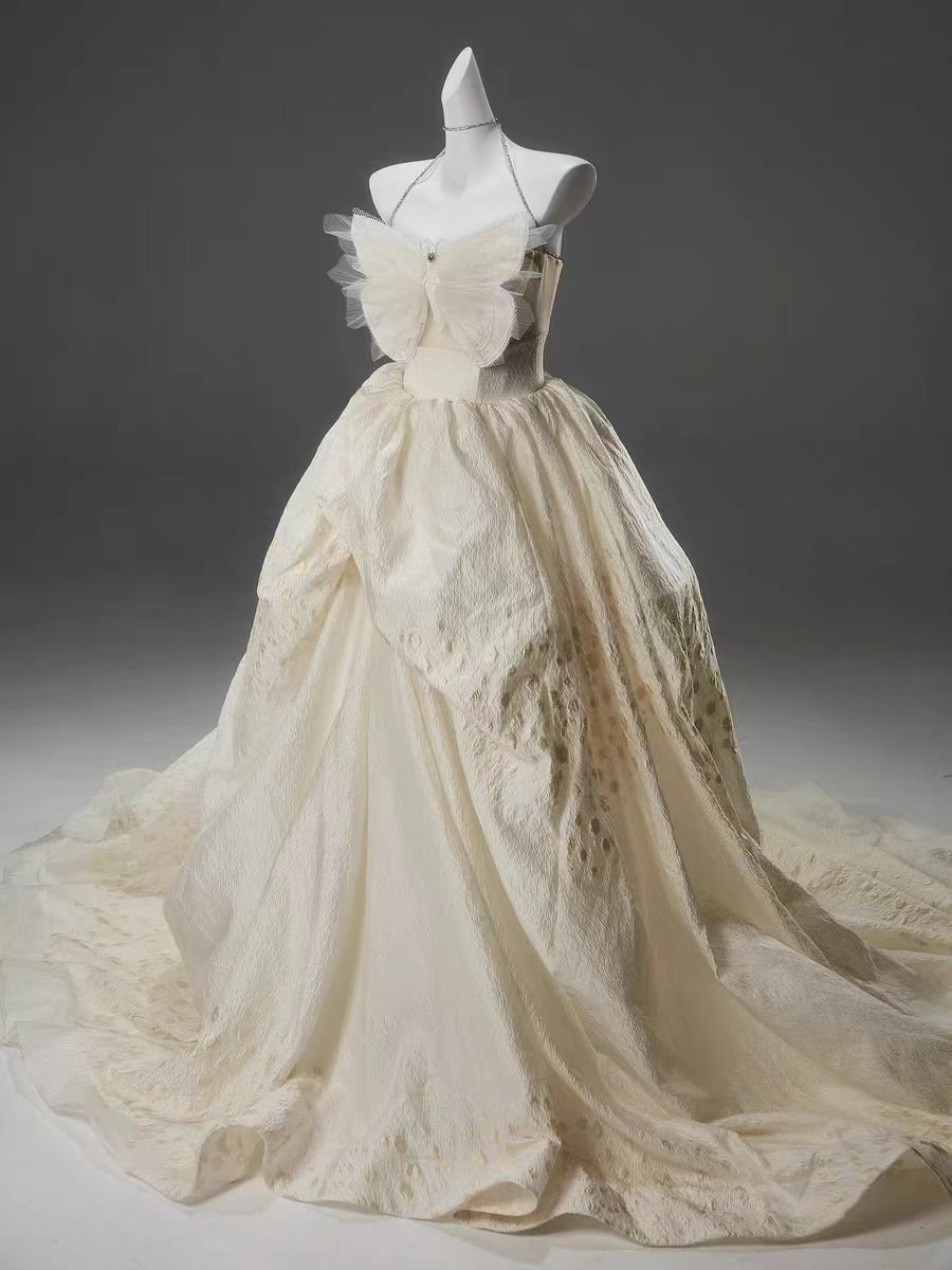 Cream White Off-Shoulder Ball Gown with Lace and Ruffle Detail - Plus Size Size 4 / Cream Cream White Off-Shoulder Ball Gown with Lace and Ruffle Detail - Plus Size Size 4 / Cream