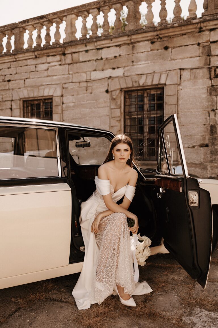 Elegant Fish Silhouette Satin Wedding Dress with Pearl Design Versatile Straps Plus Size - Costanza Size 28W Elegant Fish Silhouette Satin Wedding Dress with Pearl Design Versatile Straps Plus Size - Costanza Size 28W