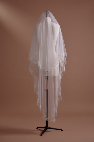 Elegant Floral Embroidered Tulle Wedding Veil, Available with or without Comb - WonderlandByLilian