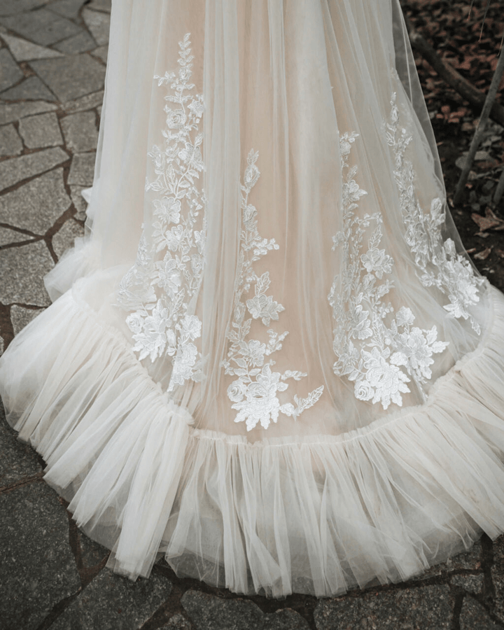 Elegant Off - Shoulder Wedding Dress with Tulle - Floral Applique Wedding Gown Plus Size - LEILA - WonderlandByLilian