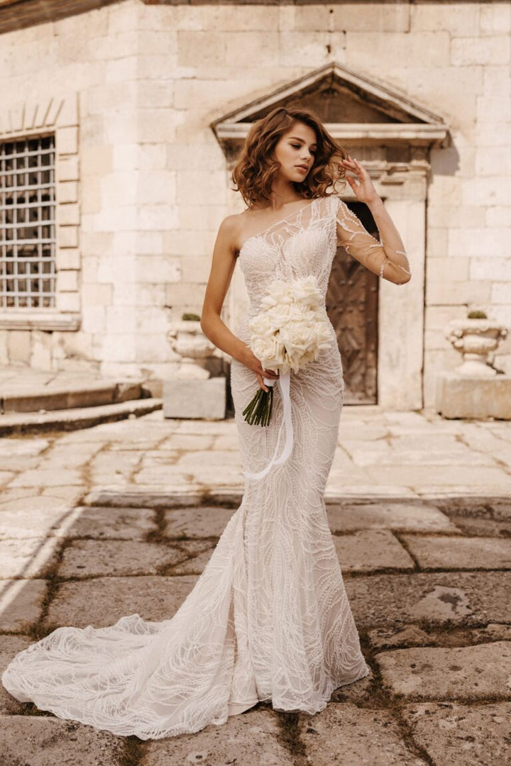 Elegant One-Shoulder Pearl-Embellished Mermaid Wedding Dress with Detachable Train Plus Size - CARLY - WonderlandByLilian