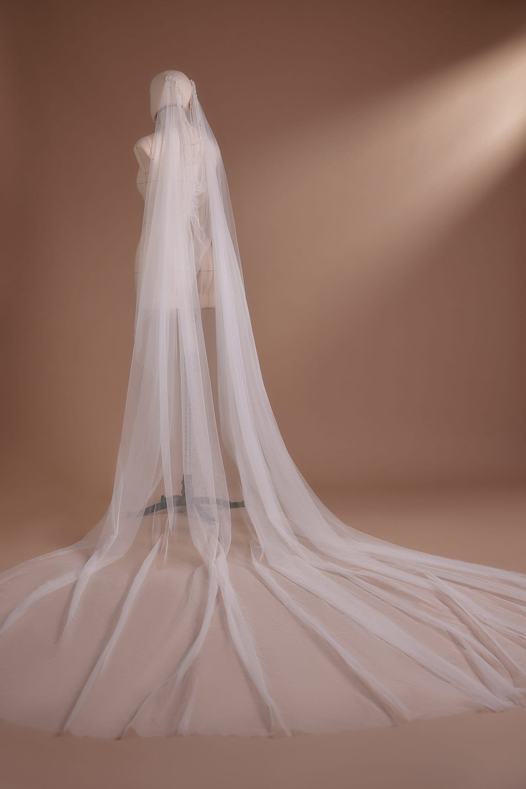 Elegant Pearl Stranded Cathedral Veil Plus Size - WonderlandByLilian