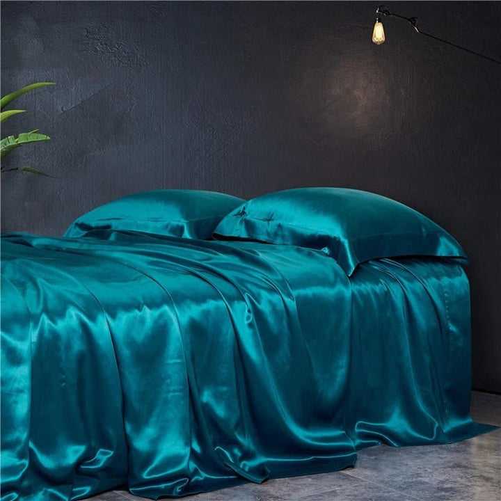 Eloise Aqua Marine Luxury Pure Mulberry Silk Bedding Set - WonderlandByLilian