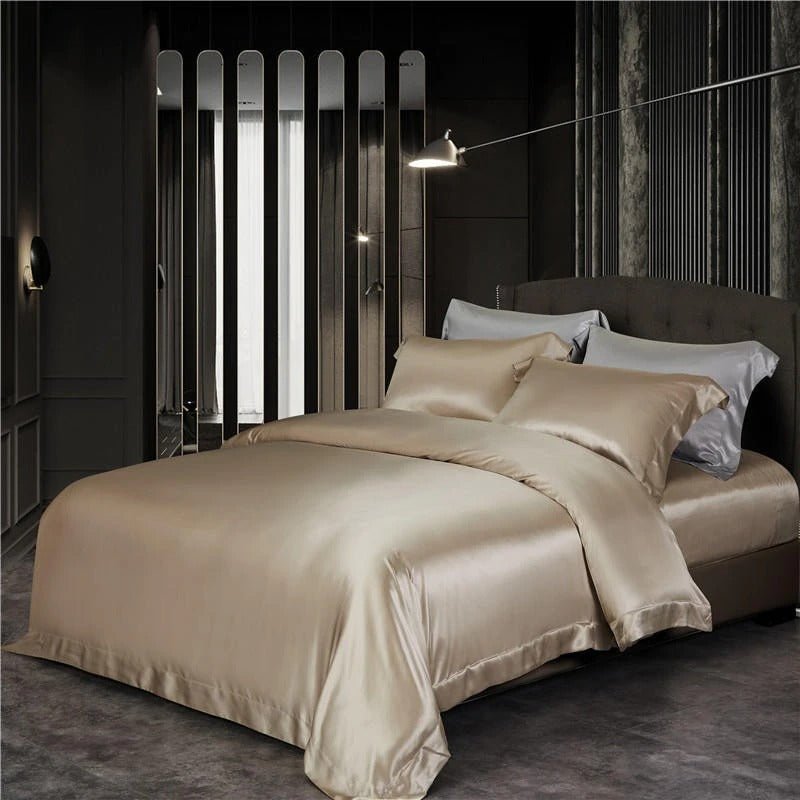 Eloise Leather Beige Luxury Pure Mulberry Silk Bedding Set - WonderlandByLilian