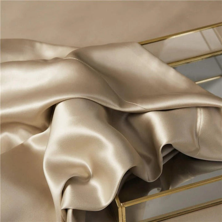 Eloise Leather Beige Luxury Pure Mulberry Silk Bedding Set - WonderlandByLilian