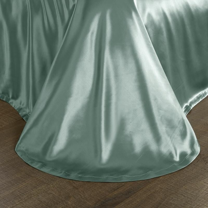 Eloise Pistachio Green Luxury Pure Mulberry Silk Bedding Set - WonderlandByLilian