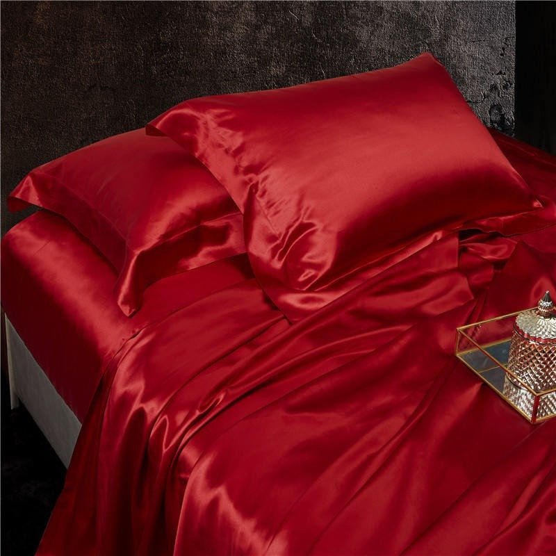 Eloise Ruby Red Luxury Pure Mulberry Silk Bedding Set - WonderlandByLilian