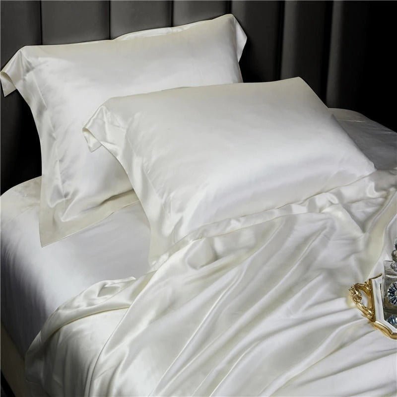 Eloise White Luxury Pure Mulberry Silk Bedding Set - WonderlandByLilian