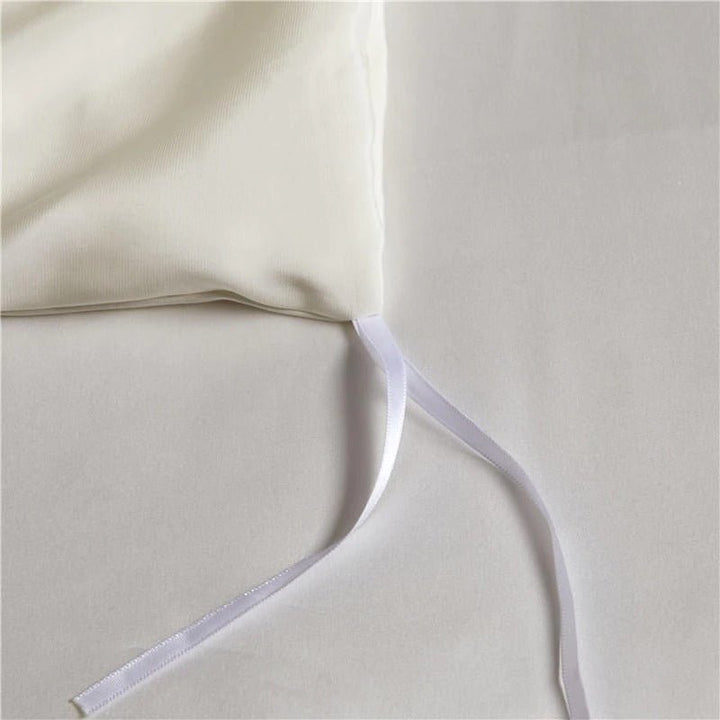 Eloise White Luxury Pure Mulberry Silk Bedding Set - WonderlandByLilian