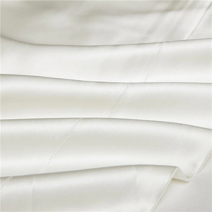 Eloise White Luxury Pure Mulberry Silk Bedding Set - WonderlandByLilian