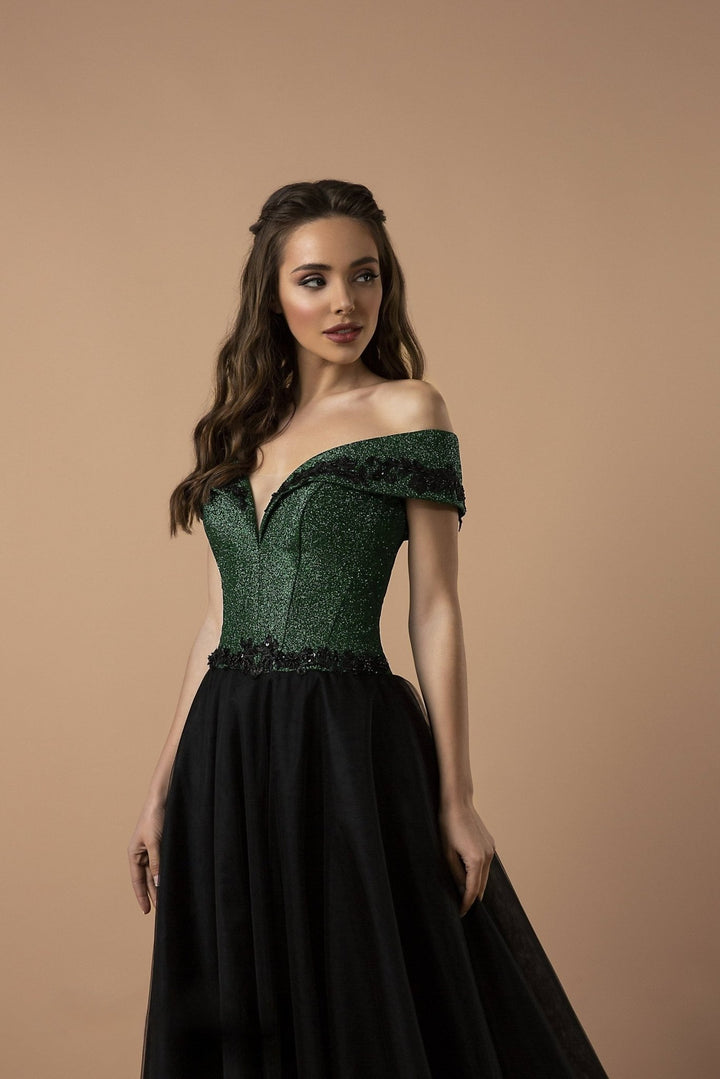 Enchanting Emerald Off Shoulder Gothic wedding Dresses with Sequined Corset - Dramatic Black Tulle Evening Gown Plus Size - WonderlandByLilian