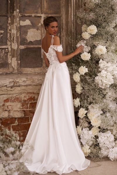 Enchanting Ivory A-Line Wedding Dress with Floral Corset and Delicate Shoulder Bows Plus Size - WonderlandByLilian