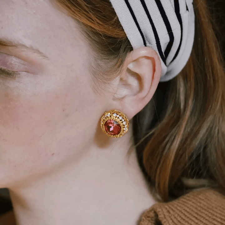 Eternal Grace – Vintage Honeycomb Earrings - The Last Queen - WonderlandByLilian