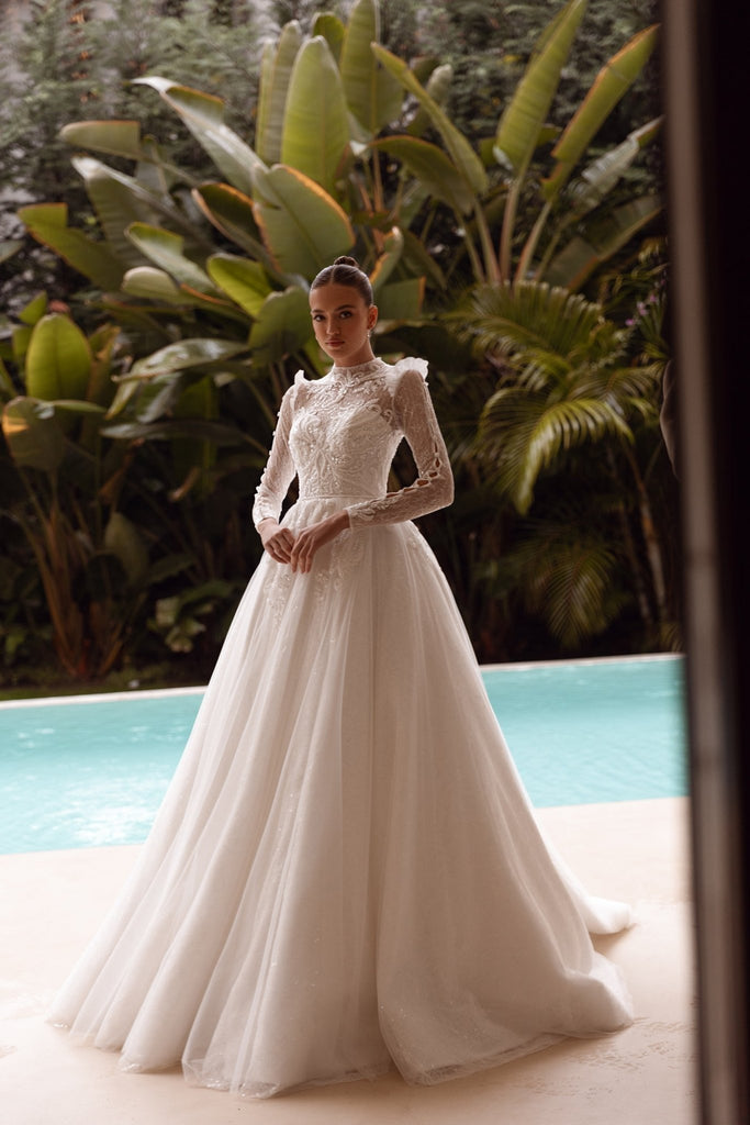 Karen Millen Italian Cocktail Dress Elegant Mullelin Wedding Dresses O-Neck Long Sleeved Satin Applique Bridal Karen Millen Italian Cocktail Dress Elegant Mullelin Wedding Dresses O-Neck Long Sleeved Satin Applique Bridal