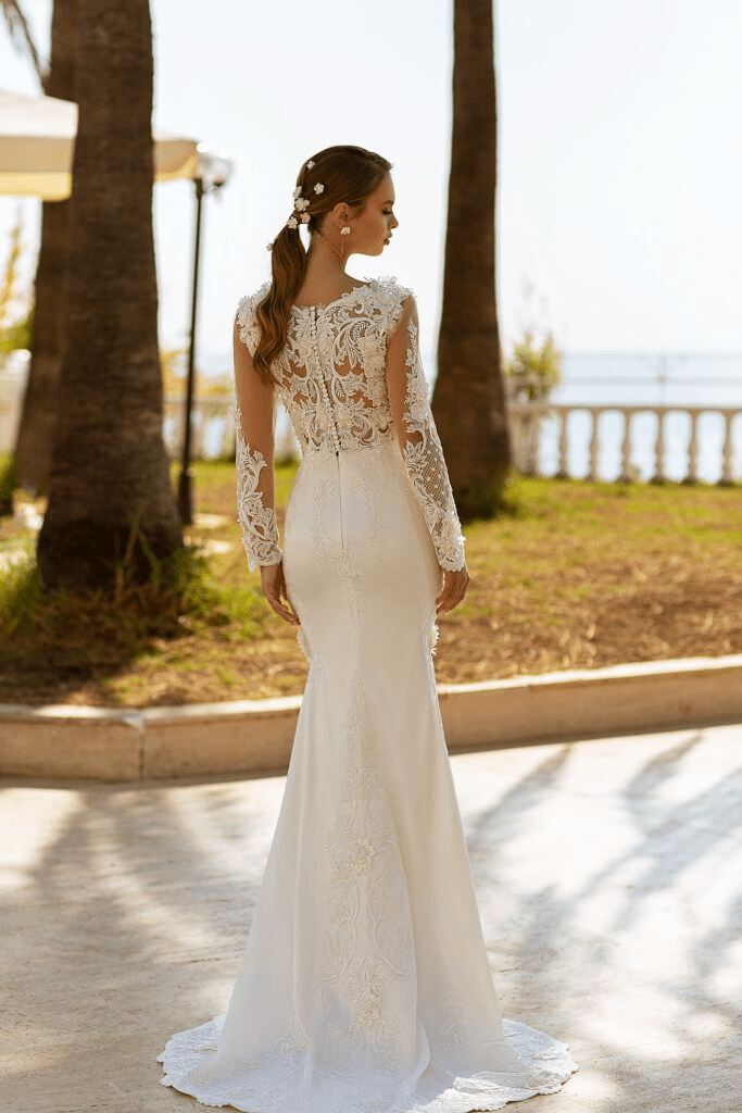 Fitted Lace Wedding Dress with Sleeves - Tulle Mermaid Wedding Gown - Elegant Dress for Wedding Plus Size - WonderlandByLilian