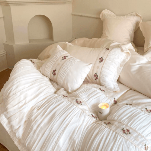 French Rose Silk Bedding Set - WonderlandByLilian