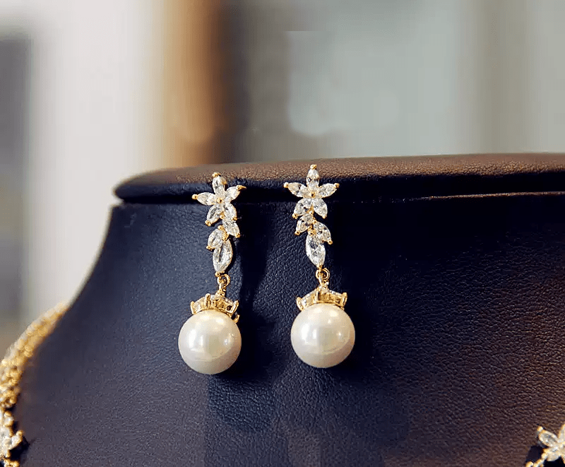 Golden Lilydrop – Pearl & Crystal Leaf Bridal Necklace & Earrings Set - WonderlandByLilian