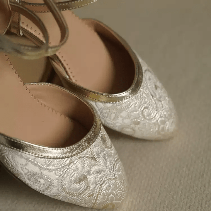 "Golden Reverie" – Handmade Vintage Brocade Low Heel Mary Jane Shoes - WonderlandByLilian