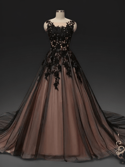 Gothic Black Lace Ball Gown Wedding Dress With Tulle Plus Size - WonderlandByLilian