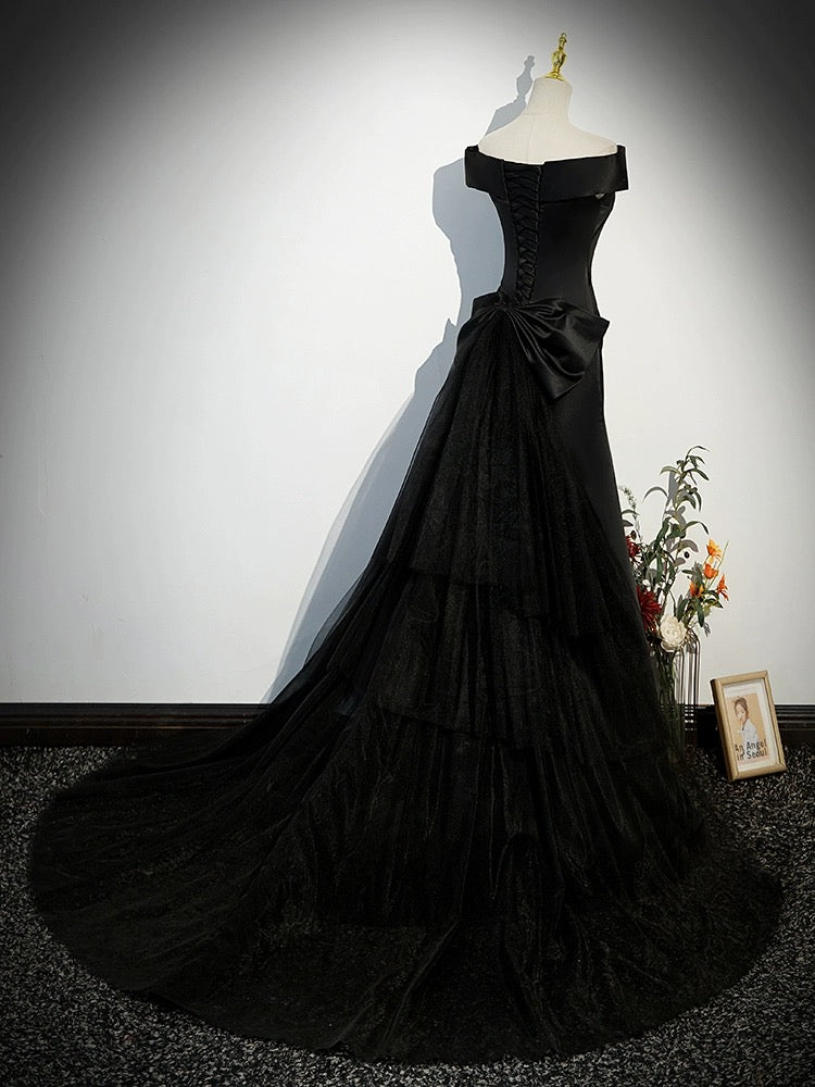 Gothic Black Wedding Dress - Corset Tulle dress - Off Shoulder Mermaid Wedding Gown Plus Size - WonderlandByLilian