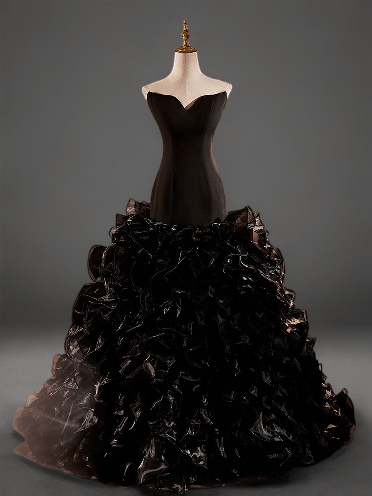 romantic goth deep v-neck sweetheart mermaid dress reviews Gothic Black Wedding Dress
