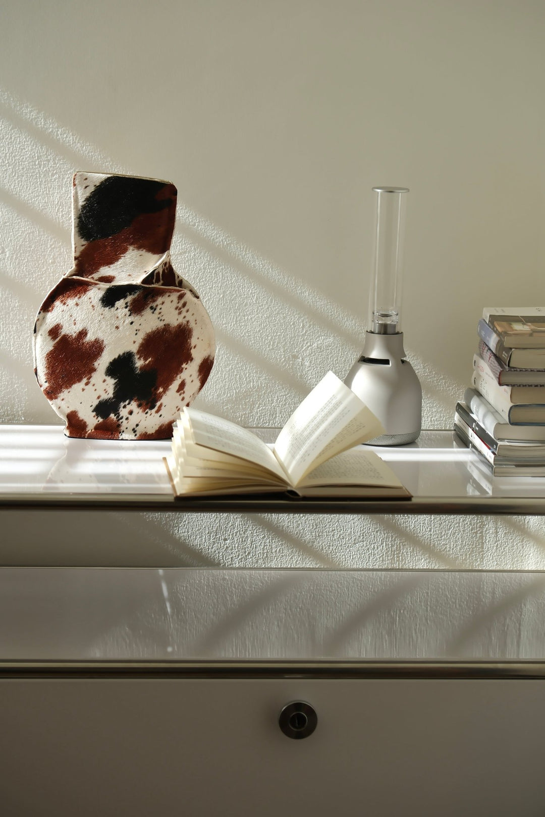 Handmade Italian Limited Edition Cowhide Leather Ceramic Vase - WonderlandByLilian