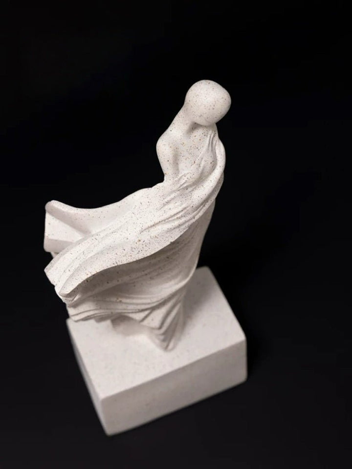 Handmade Italian Limited Edition Rock - Texture Resin Female Figurine Home Decor - WonderlandByLilian
