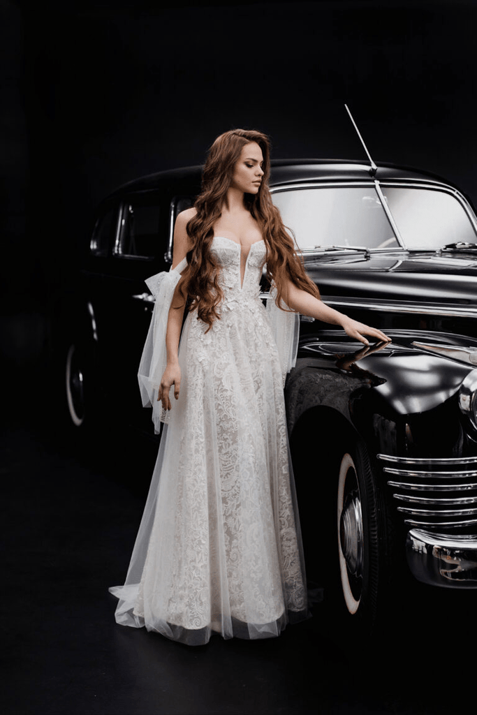 Ivory Aline Ball Gown Wedding Dress - Floral Applique Dress with Lace and Bows Plus Size - PARKER Size 16W Ivory Aline Ball Gown Wedding Dress - Floral Applique Dress with Lace and Bows Plus Size - PARKER Size 16W