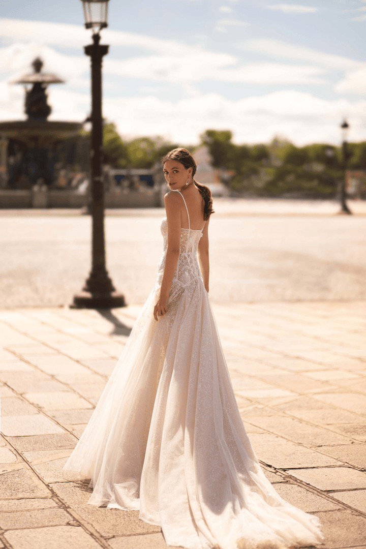 Ivory Aline Wedding Dress with Lace - Sweetheart Neckline Wedding Dress with High Slit and Tulle Skirt Plus Size - WonderlandByLilian