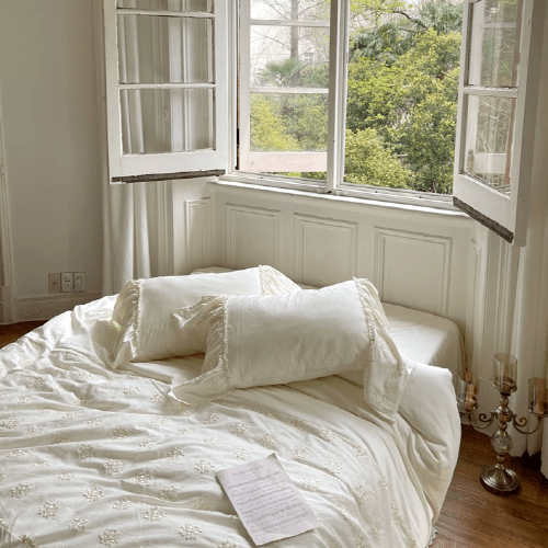 Ivory Blossom Cottagecore Bedding Set - WonderlandByLilian