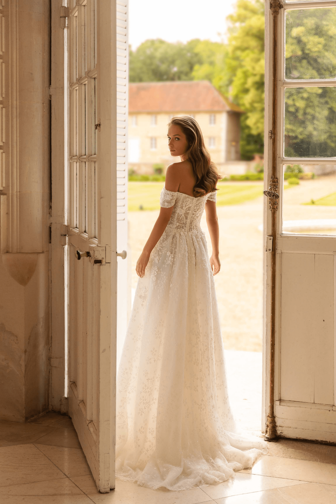 Ivory Floral Wedding Dress - Off Shoulder Wedding Dress - Exquisite Appliqué Wedding Gown Plus Size - WonderlandByLilian
