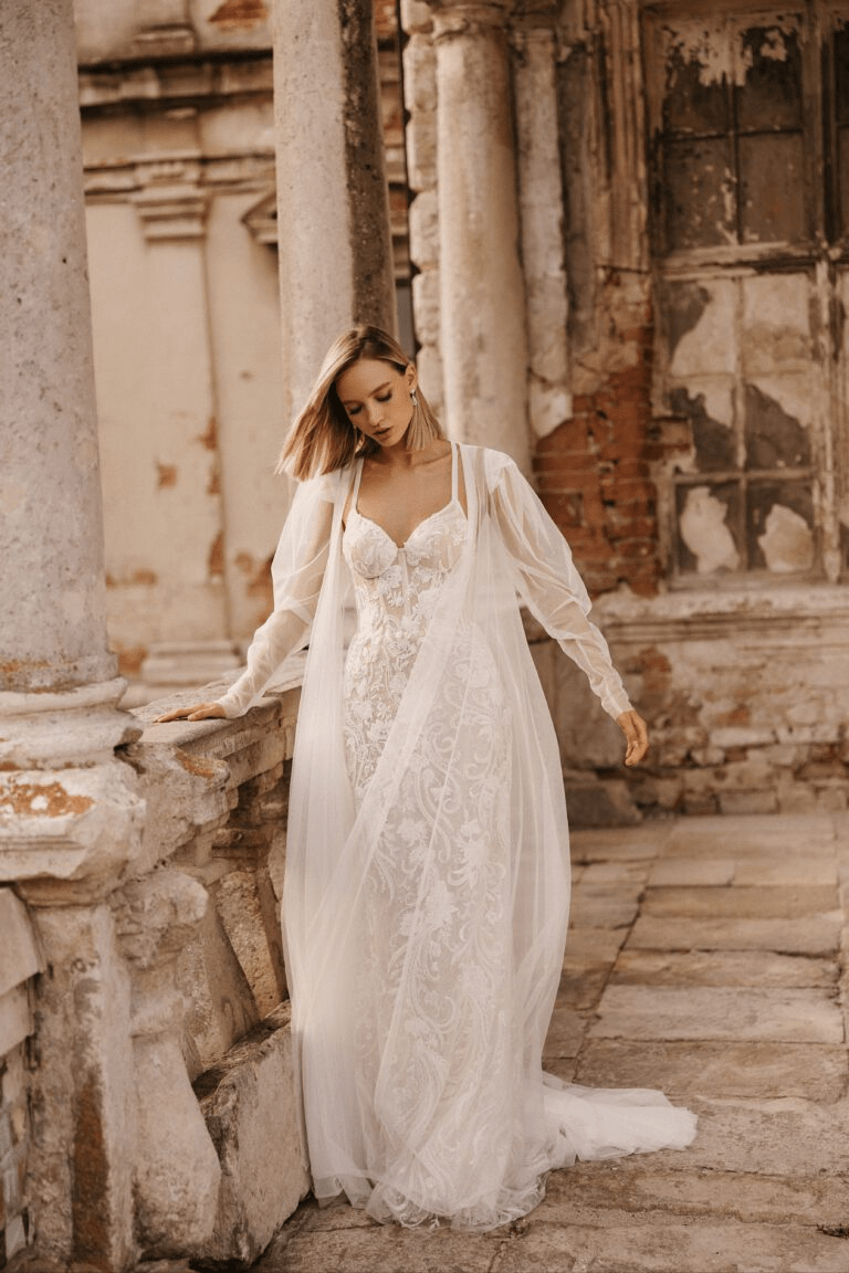 Ivory Lace Corset Back Wedding Dress - Tulle Mermaid Wedding Gown - Convertible Wedding Dress Plus Size - MATTEO - WonderlandByLilian