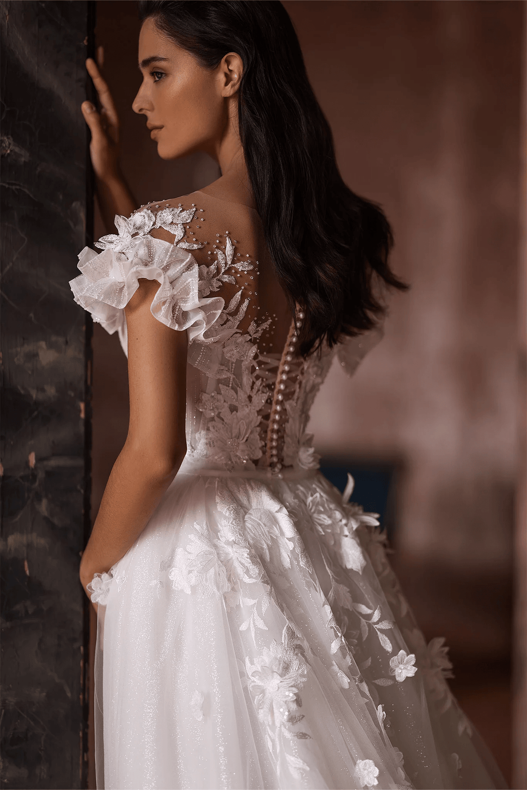 Ivory Lace Floral Wedding Dress with Puffed Sleeves and Convertible Train – Tulle Mermaid Wedding Gown with Flower Embellishments Plus Size - WonderlandByLilian