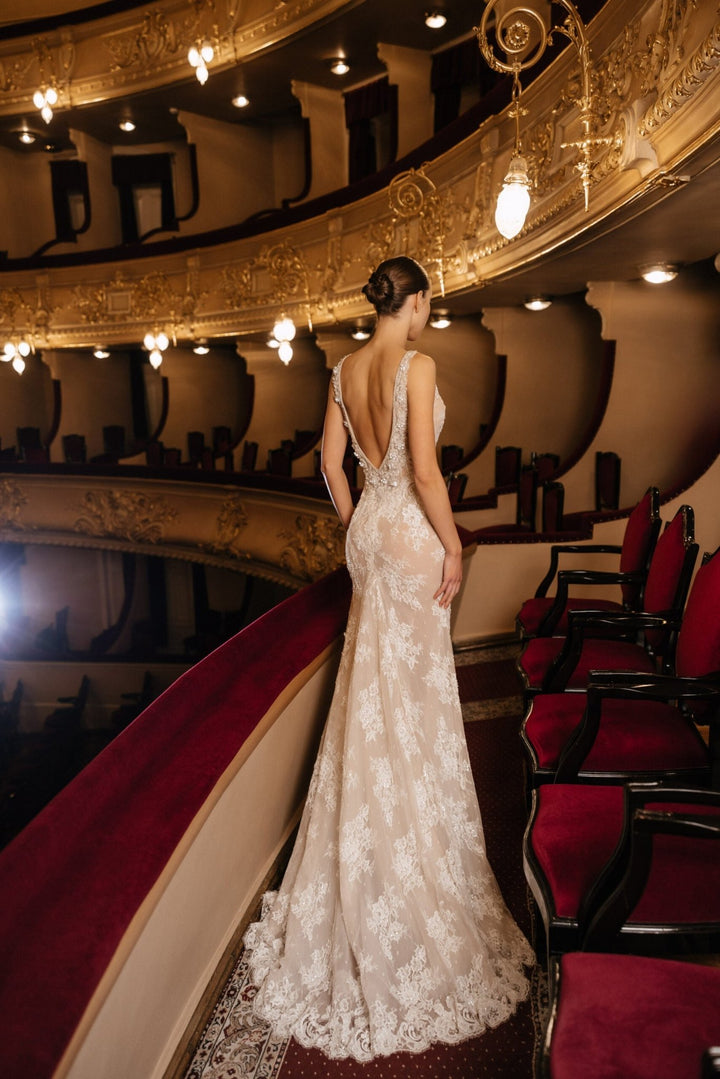 Ivory Lace Mermaid Wedding Dress with Open Back – Sleeveless Wedding Dress with Deep Neckline Plus Size – KIMBERLY - WonderlandByLilian