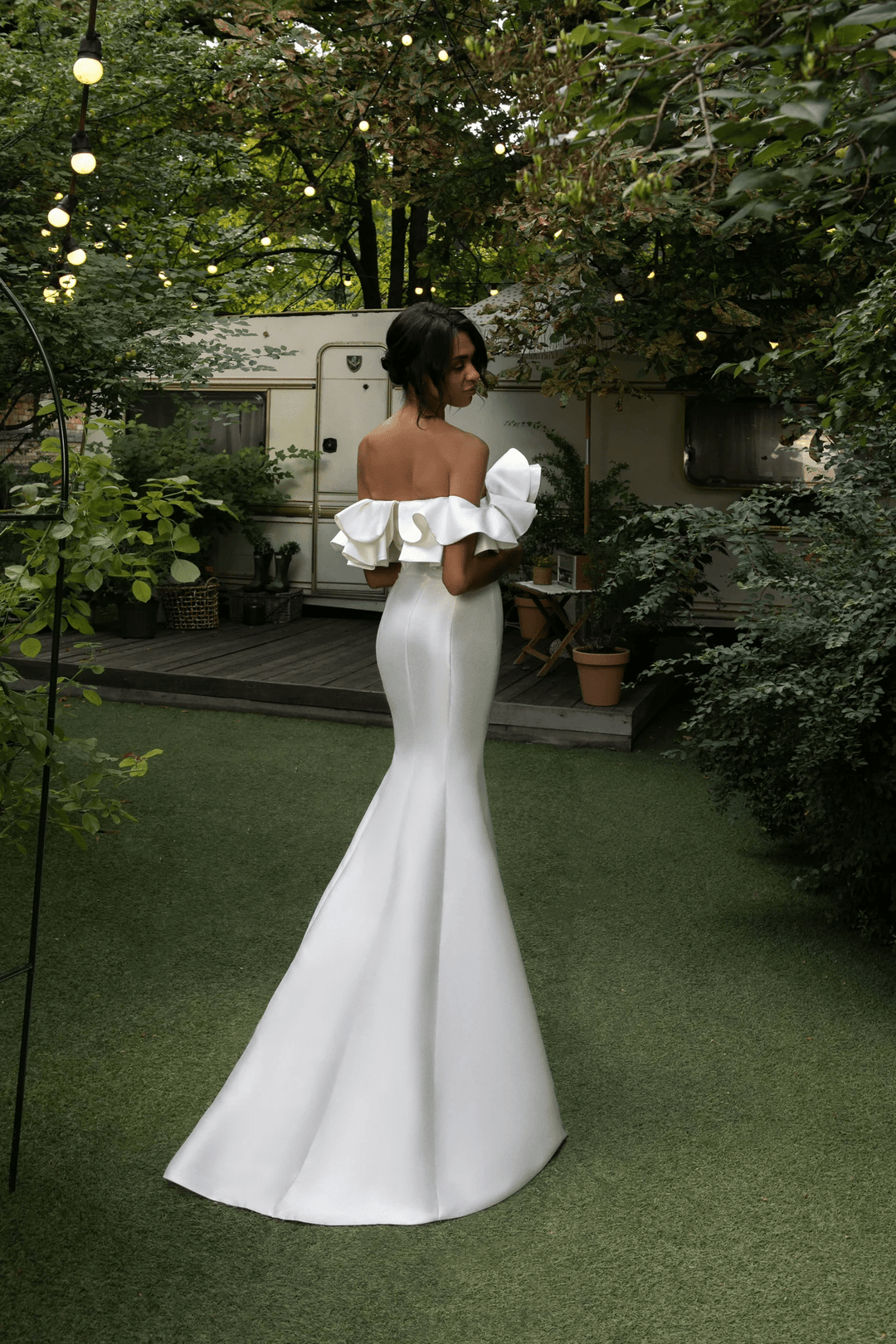 Ivory Mermaid Wedding Dress with Ruffled Corset – Off the Shoulder Wedding Gown with Hidden Zipper Plus Size - Mercy - WonderlandByLilian