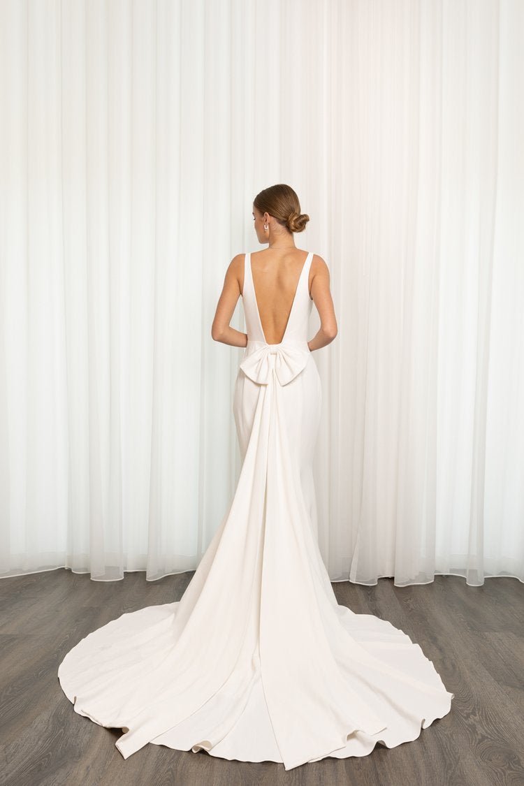 Ivory Square Neckline Wedding Dress with Low-Back and Detachable Bow Plus Size - LEXI - WonderlandByLilian