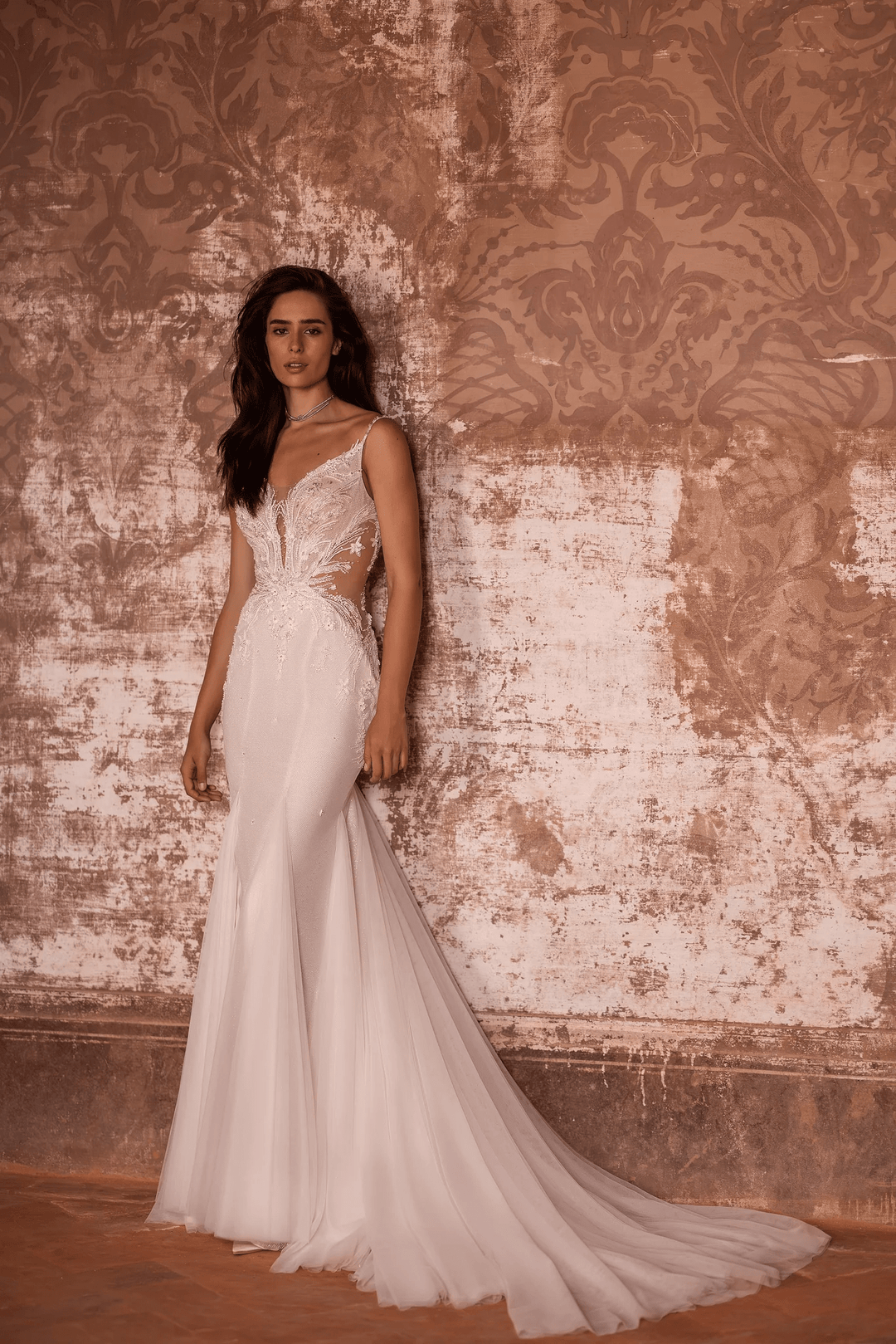 Ivory Tulle Mermaid Wedding Dress with Lace and Sheer Train – V-Neck Wedding Gown with Floral Lace Bodice and Sheer Veil Plus Size Size 8