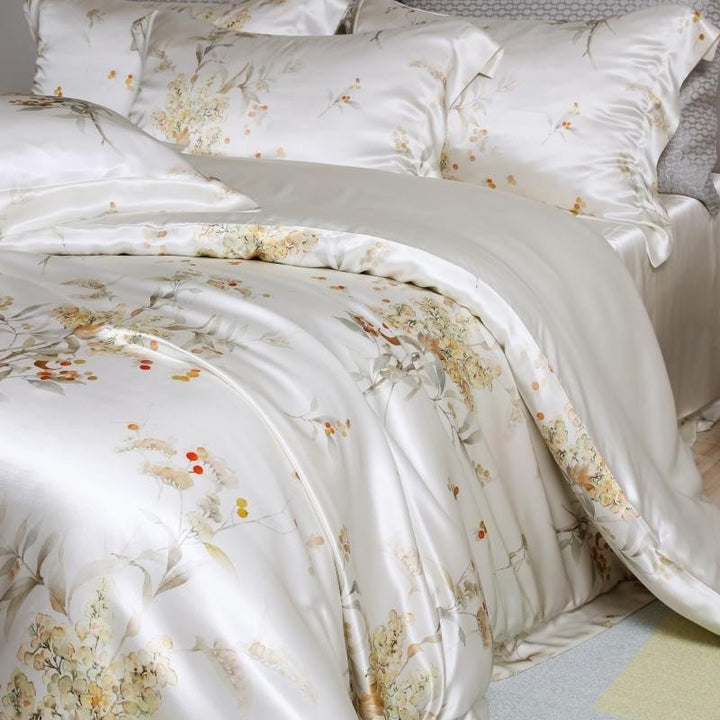 Klara Luxury Pure Mulberry Silk Bedding Set - WonderlandByLilian