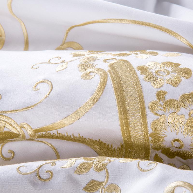 Luxury White Egyptian Cotton Embroidery Bedding Set - WonderlandByLilian