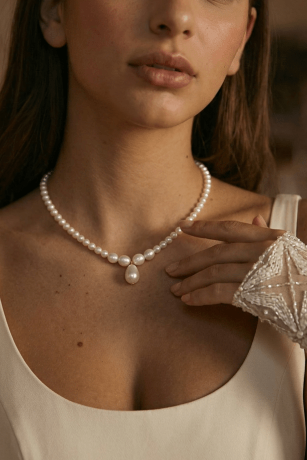Minimalist Freshwater Pearl Necklace Regency Era Bridal Necklace Vintage Romantic Choker - WonderlandByLilian