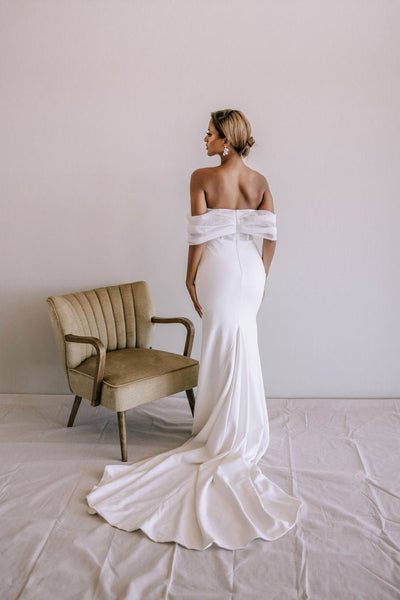 Modern Mermaid Wedding Dress with Sheer Corset Bodice Plus Size - INDIE - WonderlandByLilian