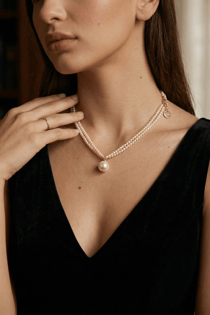Moonlit Whisper – French Vintage Pearl Necklace | Regency Minimal Elegance - WonderlandByLilian