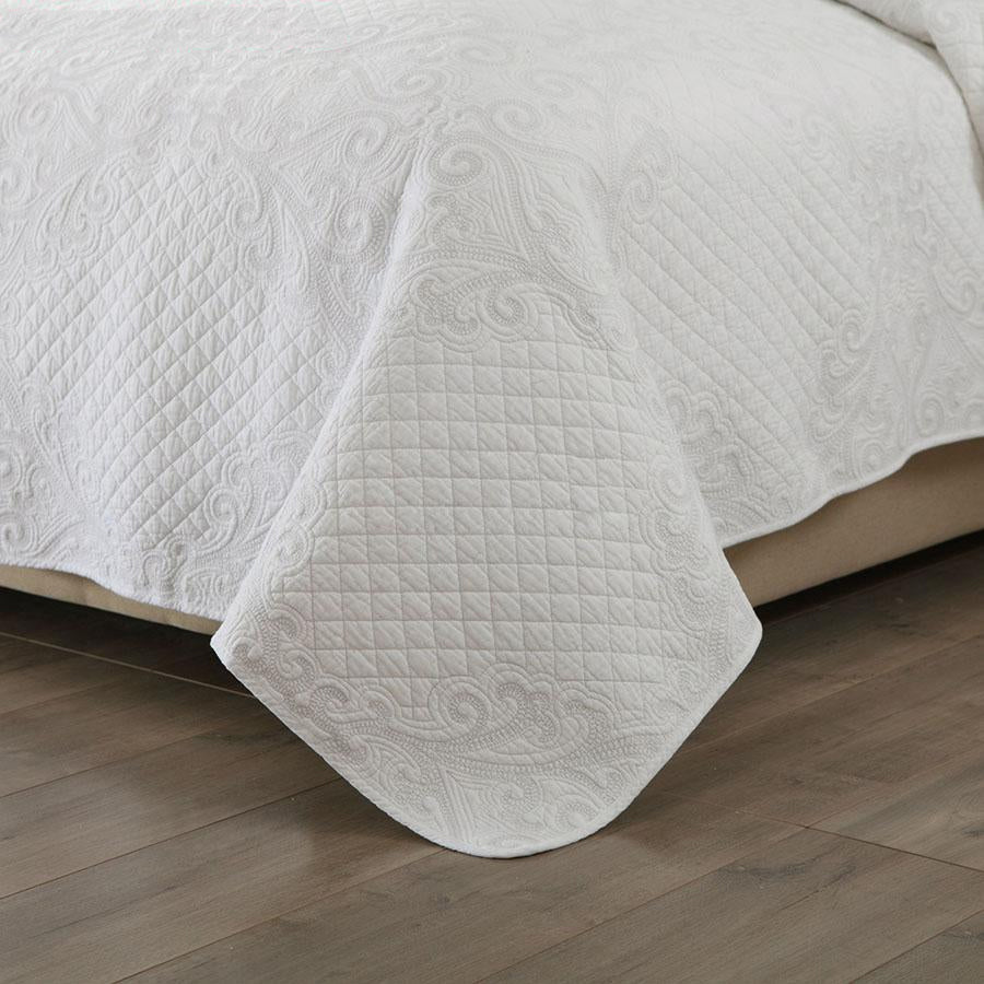 Neve White Bedspread (100% Cotton) - WonderlandByLilian