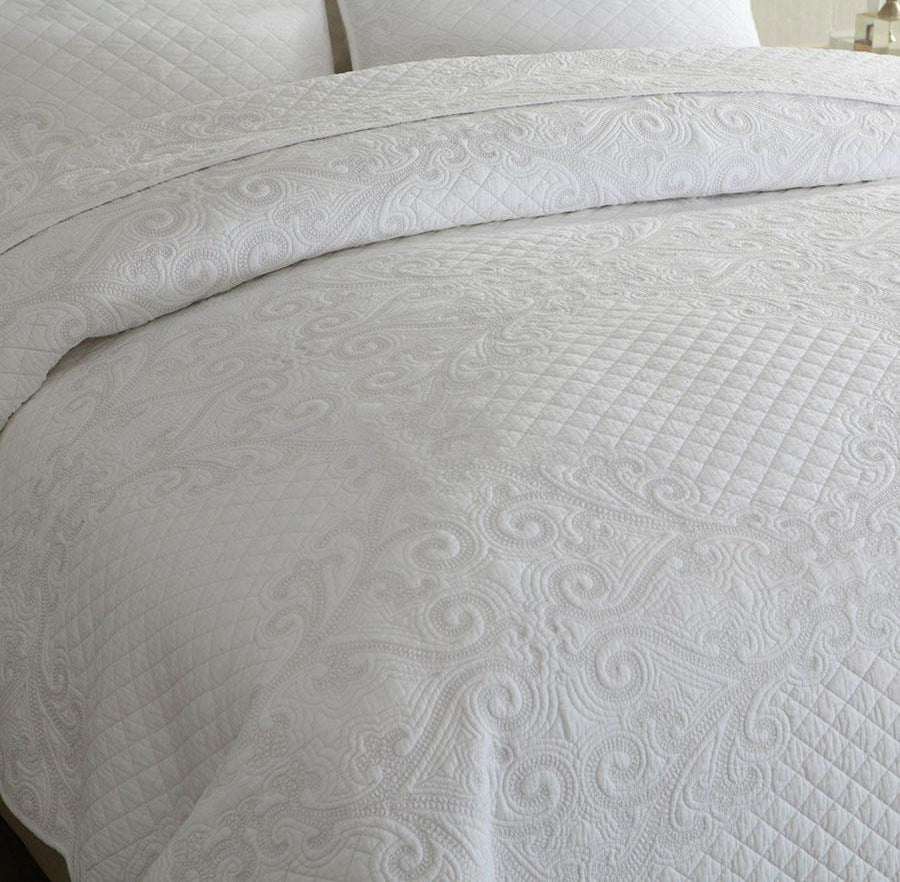 Neve White Bedspread (100% Cotton) - WonderlandByLilian